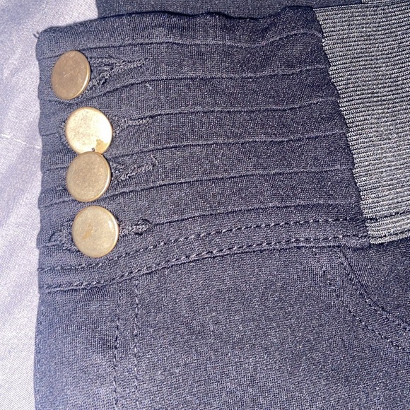 G by Guess Leggings - Picture 2 of 6